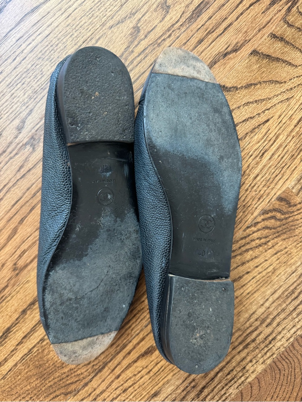 CHANEL Navy Caviar Leather Ballet Flats with CC Toe Size 40 - Picture 4 of 4